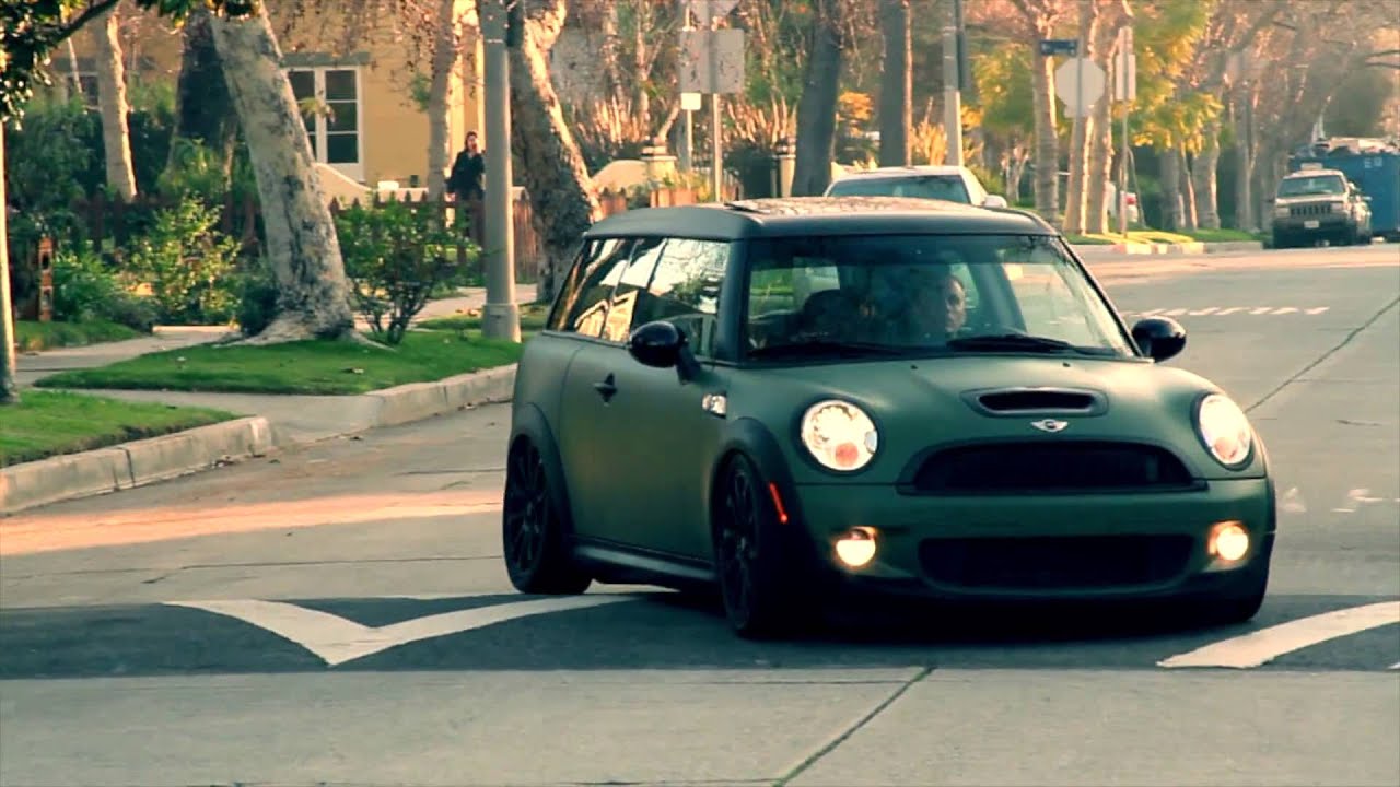 Matte Green Mini Cooper Clubman