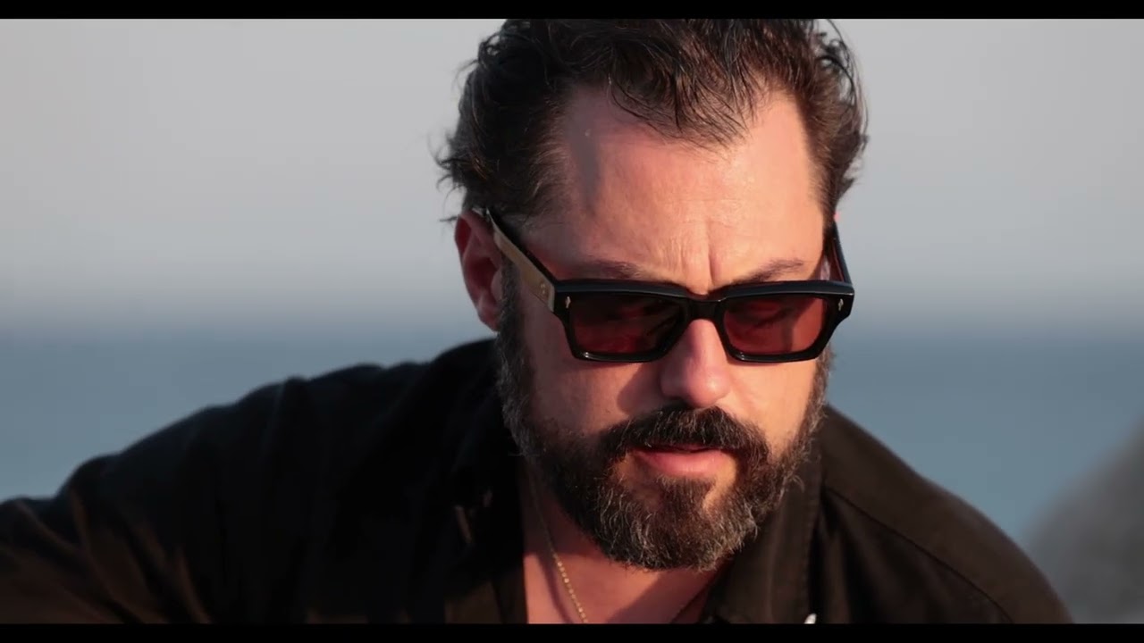 Andrew Cole — Singer-Songwriter & Rock Legend Frontman