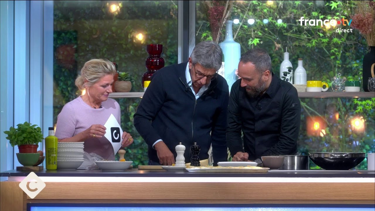 Michel Cymes fait ses premiers pas sur scène...en tant que Chef !