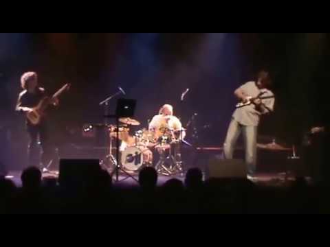 Sebastien Charlier - harmoniciste improvisateur stupéfiant!