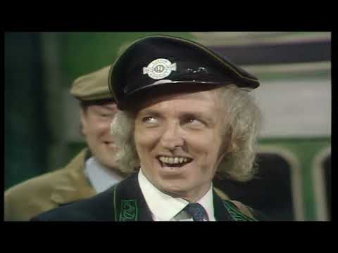 On The Buses Series 7 Episode 9 The Visit