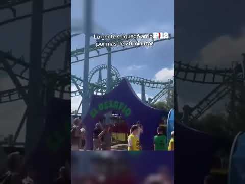 😱 Susto en el Parque de la Costa: falló una montaña rusa y las personas quedaron colgadas en el aire