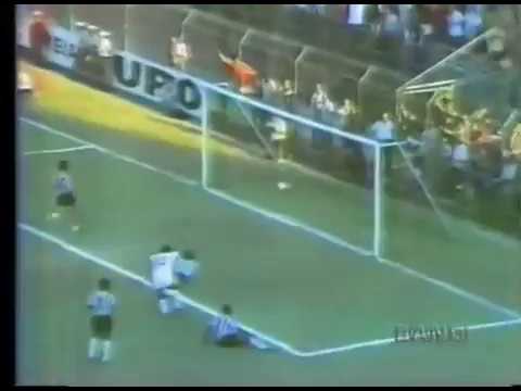 Pelé Edson (Santos) - 20/05/1973 - Santos 5x1 Ponte Preta - 2 gols