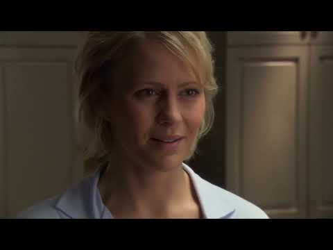 Kyle Wakes Up Nicole As He Is Bleeding - Kyle XY 1x01 Scene