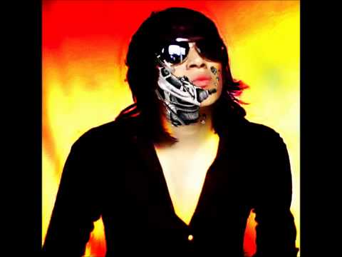 PRYDA EMPIRE OF THE SUN WE ARE THE MIRAGE .wmv