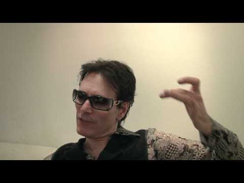 Steve Vai and the NEW Ernie Ball Cobalt Electric Guitar Strings