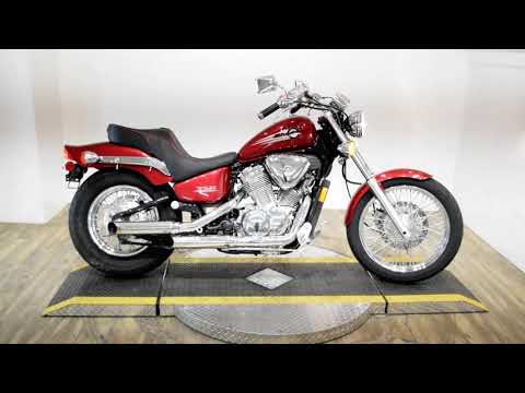 2003 Honda Shadow VLX Deluxe in Wauconda, Illinois - Video 1