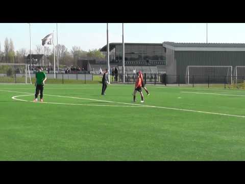 18 april 2015 VV De Meern D3 - DSO Ultrajectum D1 com 0-1 Afgekeurde goal Sem, assist Thomas