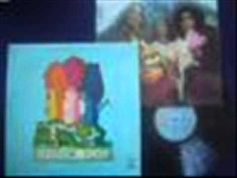 Color Humano Hombre de las Cumbres.....