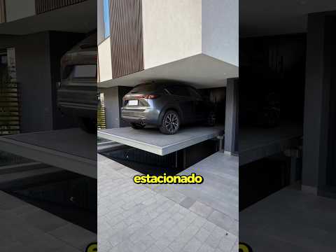 Ele apertou um botão e destruiu o carro do vizinho 😱🚗 #car #cars