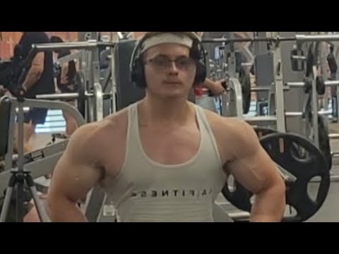19 Year Old Bodybuilder Push Day - Spring Bulk Week 18