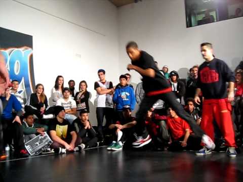 Achi crew VS Mach & Blast - FLAVOR KINGZ (WINNERS) @ King Kong Floor Madrid SEMIFINALE