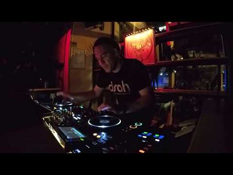 Lars Behrenroth (Deeper Shades of House) live at Djoon