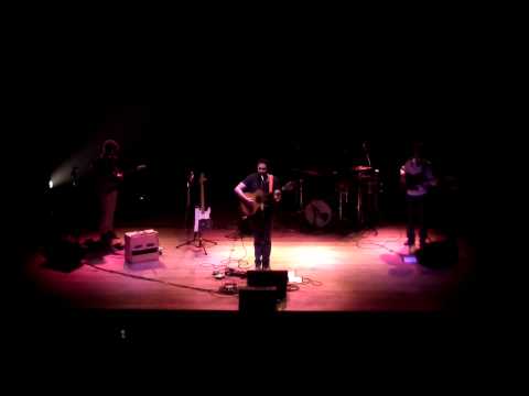 Gargalhadas - Pedro Viáfora no Teatro Cacilda Becker em São Paulo