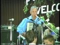 Frankie Yankovic (in Melbourne 1986) - Slovenian waltz medley - AccordionManiac Frankie Yankovic (in Melbourne 1986) - Slovenian waltz medley