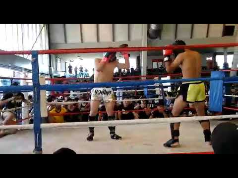 Ale penayo kick boxing amateur uiama 2017 1er round