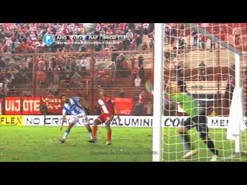 Conde, de palo a palo. Argentinos 0  Rafaela 0. Final 2014. Fecha 11. Fútbol Para Todos.