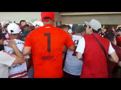 "River y nada más  la única la de Gonzalo LBDT" Barra: Los Borrachos del Tablón • Club: River Plate