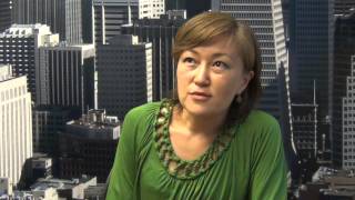 США 443: С Гульмирой о гринкарт лотерее, Афганистане, и просто о жизни