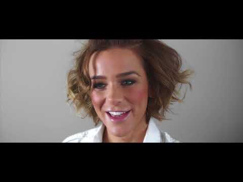 Hairdresser - Teaser "WE CUT"