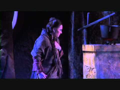 Mariateresa Magisano sings Micaela's aria "Je dis que rien ne m'épouvante"