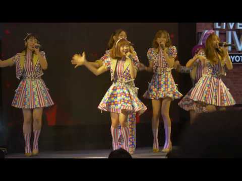 BNK48 JABAJA (Kaimook Focus) @ Toyota Fun Space The Mall Korat 20-07-2019 4K