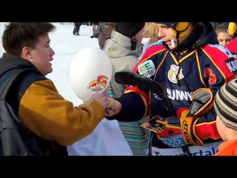 Jokerit_på_Järnvägstorget