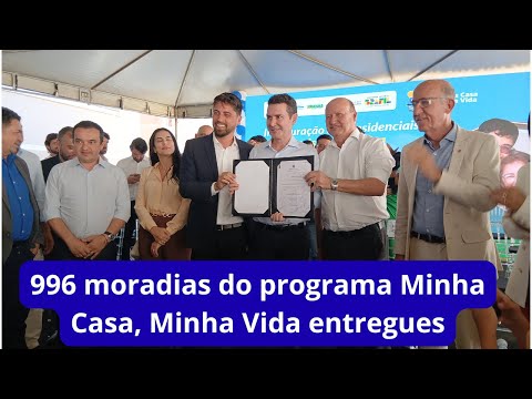 Jader Filho entrega quase mil moradias e anuncia investimento de R$ 85,5 milhões em Valparaíso de Goiás