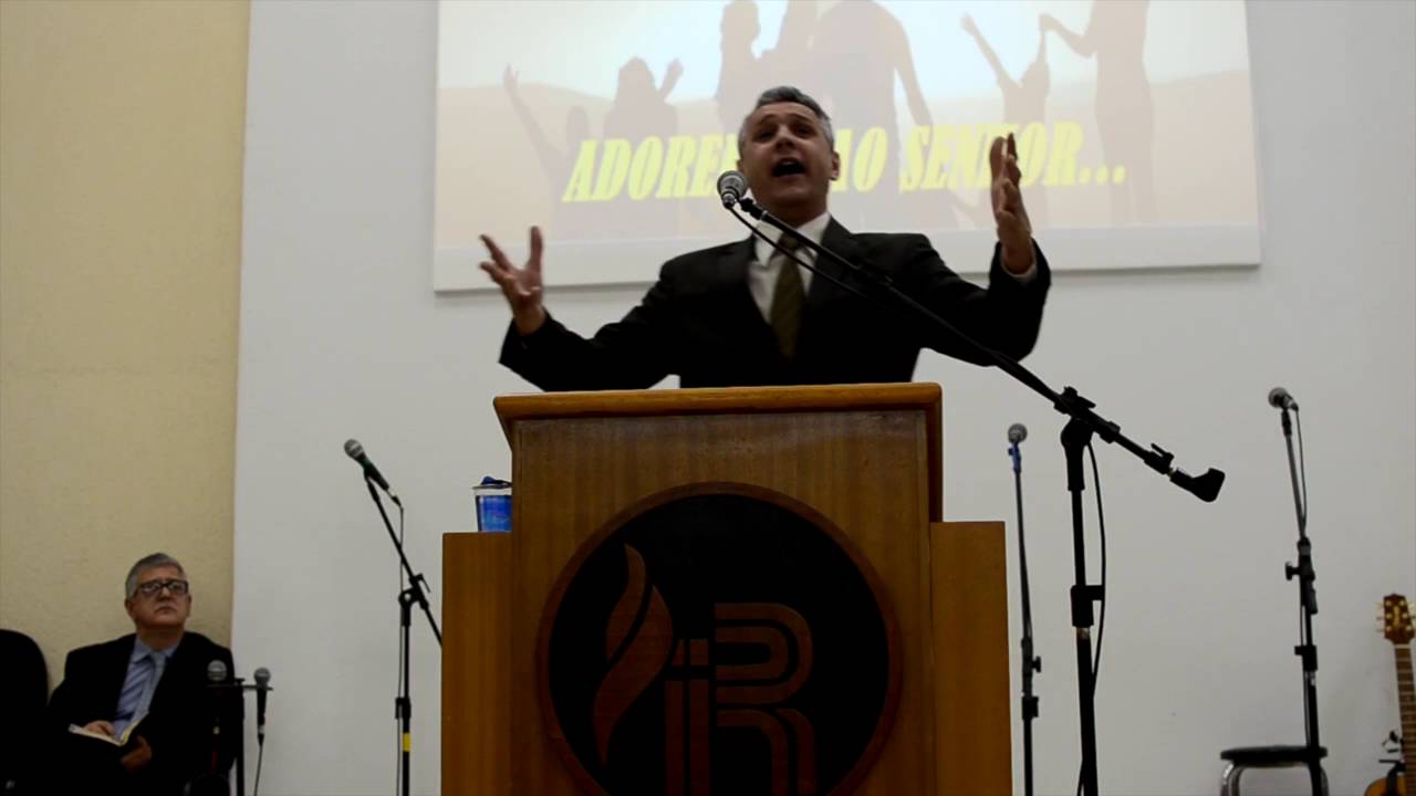 Por que devo me envolver? - Ester 4, 13-17