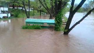 preview picture of video 'Easter Flood, Finley River, Ozark, Missouri'