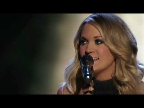 Linda Ronstadt in the 29th Annual Rock & Roll Hall Of Fame Induction Ceremony 2014