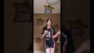【エロかわtiktok】バレー部