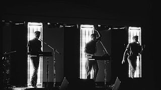 Devo- Live In Santa Monica, California 1981/12/08