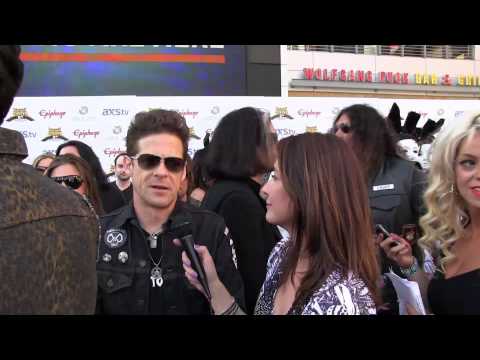 Thumbnail for Frankie DiVita interviews Jason Newsted at the 2013 Revolver Golden Gods Awards by Metallica, Jason Newsted