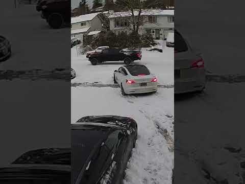Tesla awd plus all weather tires #model3 #crossclimate2