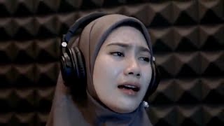 Download lagu Habis Gelap Terbitlah Terang - Rhoma Irama Cover Nia Talenta mp3 Download lagu Habis Gelap Terbitlah Terang - Rhoma Irama Cover Nia Talenta mp3