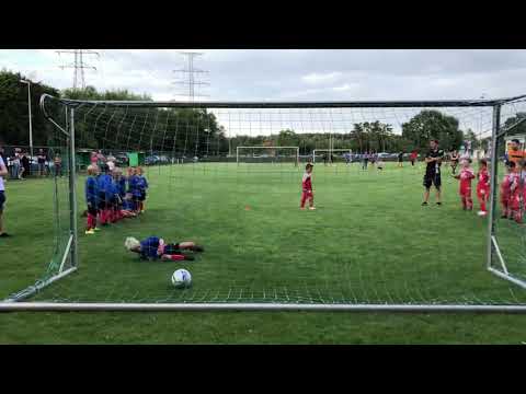 Mijn broetje zijn eerste penalty goal u 8 Koersel