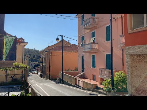 🏢 Soluzioni abitative in piccola palazzina, nella via principale di Sciarborasca