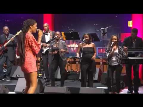 Le LIVE du PRESQUE LATE SHOW ««LEÏLA  CHICOT»» — Titre   Avoué