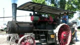 preview picture of video 'Advance Rumely at Old Threshers'