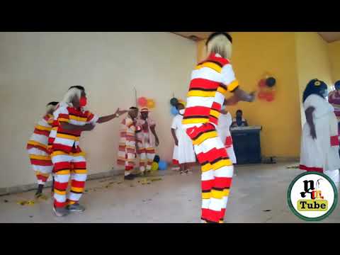 አሻሜ ሳሮ-ዳዉሮኛ ሙዚቃ