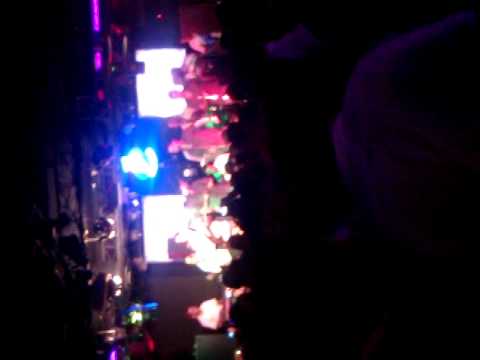 Gozando con el torito en mi cumpleaños tardio!!