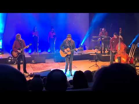 Pelle Miljoona Band - Vaeltavien Saddhujen matkaan (Pelle 70 - Hamina 4.10.2025)