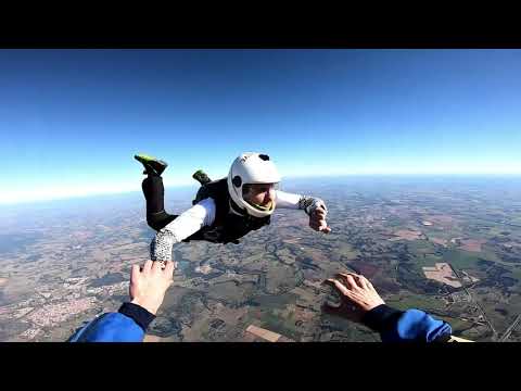 Basic Body FLY - Juninho #SkydiveThru -Aproximação e Grip
