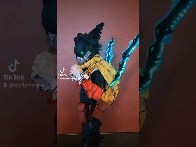 Vídeo relacionado con Izuku Midoriya Deku - Chaqueta con Capucha y Cremallera con Orejas de Deku, Traje de Batalla, Disfraz Unisex, Verde, Medium