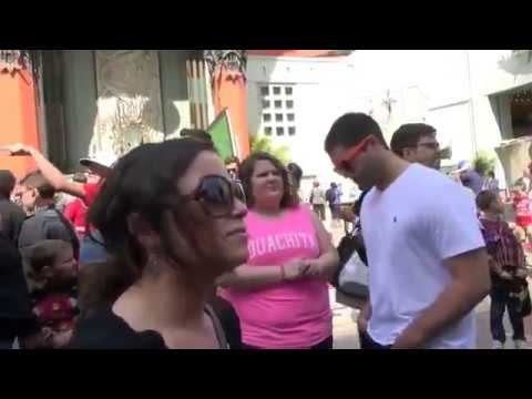 "Vacationaries" on Hollywood Boulevard