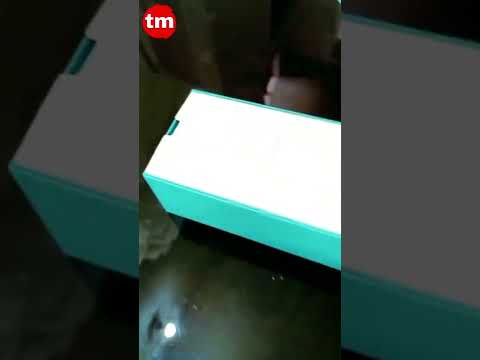 realme Narzo 50 Unboxing & Hands On - 120Hz Display | 5000 mAh 33W | Helio G96 | 50MP & More