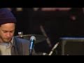 Amos Lee - Windows Are Rolled Down (Live at Farm Aid 25)