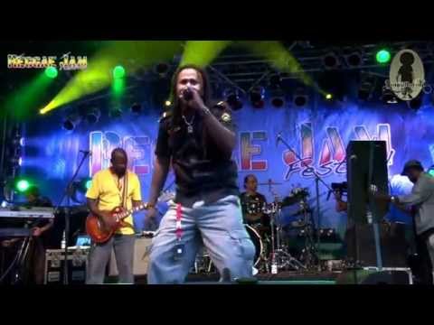 Aaron Silk Reggae Jam Live Performance Part 1