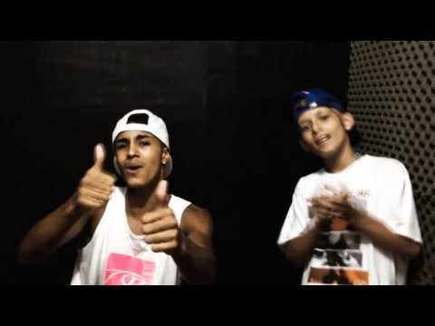 MC Pedrinho e MC Livinho - Medley no Estúdio